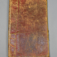 SLM 12316 1 - Plånbok av röd saffian, två fack, 1750-1820