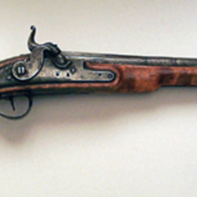 SLM 10235 - Pistol med slaglås, ursprungligen flintlås, moderniserad