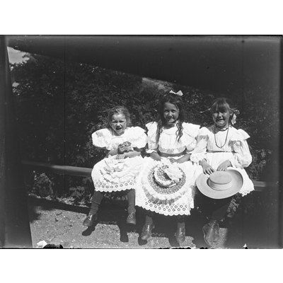 SLM NA-118 - ”Ellen, Helga och Martha” år 1899