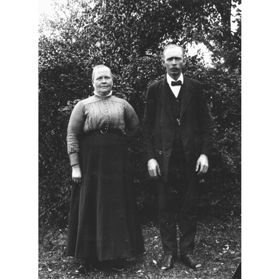 SLM SEM_Dg1654 - Lina och Ture Ärlund ca 1915
