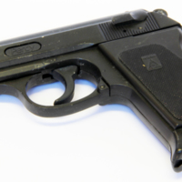 SLM 35561 - Leksakspistol av svart plast