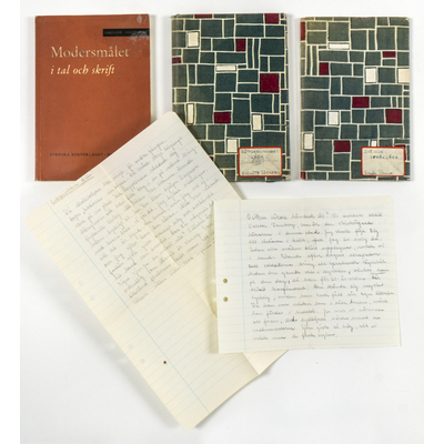 SLM 39988 1-7 - Tre skolböcker i modersmål (1957) från Ökna i Floda socken