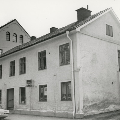 SLM SEM_A7817-34 - Hospitalsgatan 17 i Strängnäs