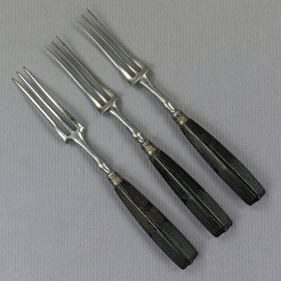 SLM 2232, 3544, 3545 - Trekload gaffel med trähandtag
