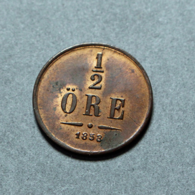 SLM 16693 - Mynt, 1/2 öre bronsmynt 1858, Oscar I
