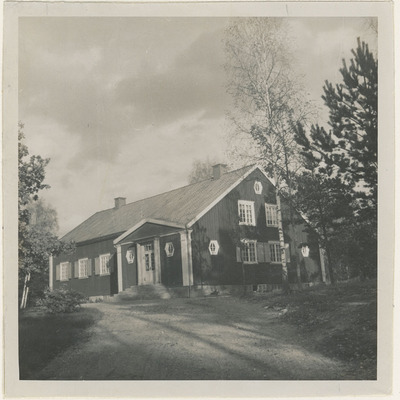 SLM M003717 - Bygdegården i Barva år 1949