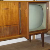 SLM 31378 - Teakmöbel med TV, radio och grammofon, inköpt i Nyköping 1959