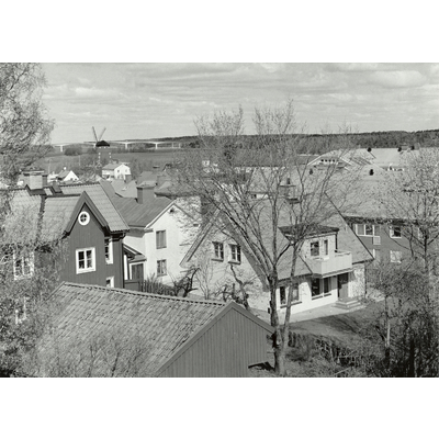 SLM SEM_B8711-3 - Utsikt åt nordnordväst från den f.d. fotoateljén Mäster Olofsg. 1 i Strängnäs