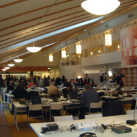SLM D09-303 - På Culturums bibliotek i Nyköping inrättades ett presscenter under EU-mötet 2001