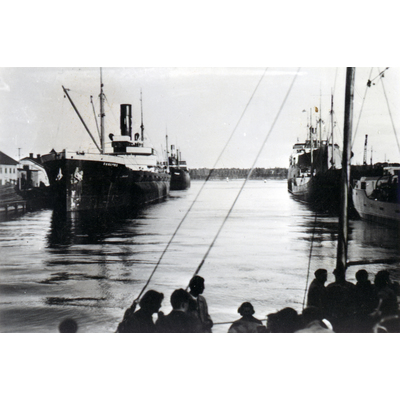 SLM P2019-0393 - Nyköpings hamn, ca 1948-1952