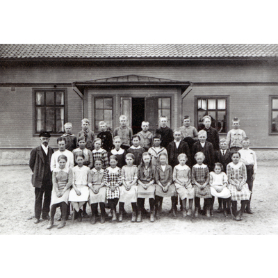 SLM R789-92-4 - Aspdalsskolan år 1918