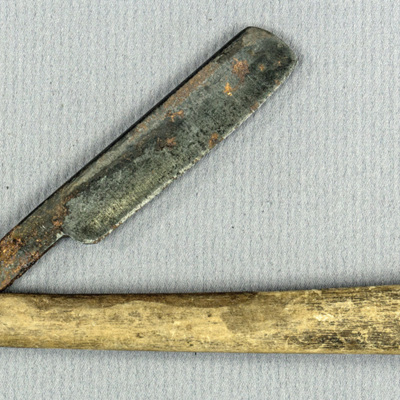 SLM 15667 - Rakkniv med trähandtag, 1800-tal