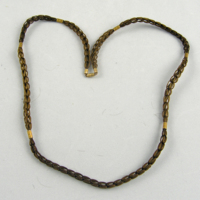 SLM 5254 - Halsband, halskedja, hårarbete monterat med guld