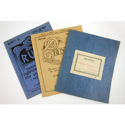 SLM 38664 1-3 - Gottfrids skrivböcker från 1910-talet