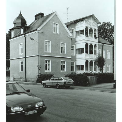 SLM SEM_AL-A8819-28 - Nygatan 21 i Strängnäs.