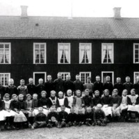 SLM M032888 - Elever vid Kyrkskolan i Husby-Oppunda, lärare: kantor Petrus Åhrén