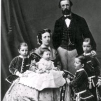 SLM RR94-98-3 - Familjeporträtt, 1880-tal
