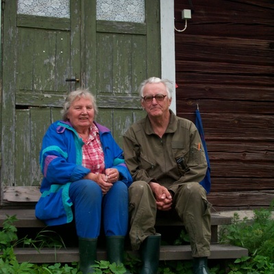 SLM D2016-2799 - Jutta och Lennart Öman år 2000