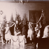 SLM P11-5371 - Teatertablå hemma hos Georg Strandberg 1897
