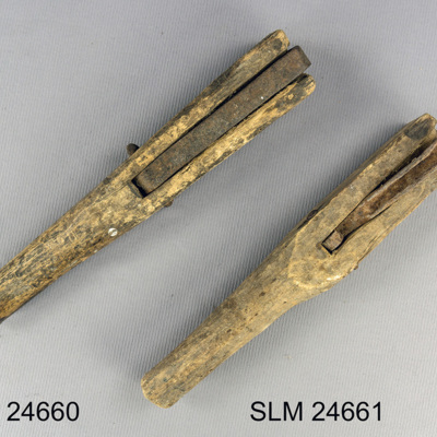 SLM 24660, 24661 - Bandhakar som använts vid tillverkning av laggade tunnor