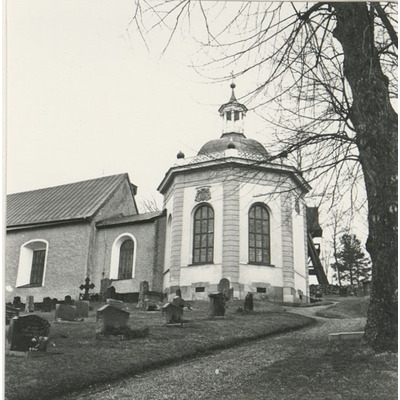 SLM R56-83-5 - Björnlunda kyrka