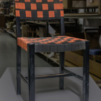 SLM 14089 1 -2 - Två stolar tillskrivna Axel Einar Hjorth, NK:s verkstäder