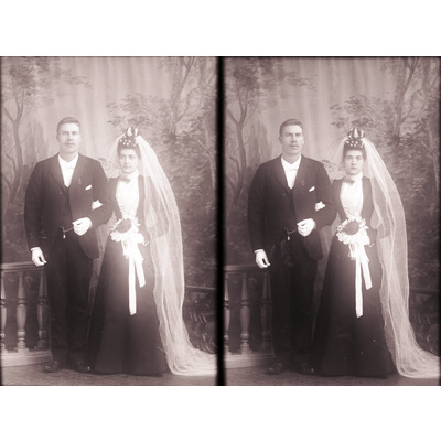 SLM X1167-78 - Bröllopsfoto, Carl Lindblom med hustru, 1901