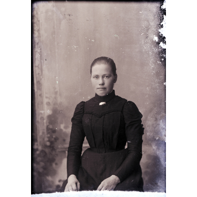 SLM X2013-387 - Porträtt, Maria Elin, (Askers) Åsen, 1903