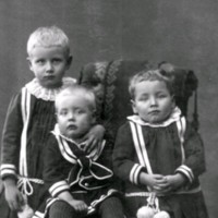 SLM M036483 - Barnen Helmi, Stanny och Gustaf Lindmark
