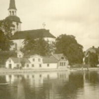 SLM M024389 - Kyrkan sedd från Mälaren.