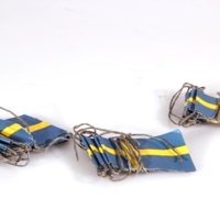 SLM 25947 15 - Tre flaggspel med svenska flaggor, julpynt från Eskilstuna
