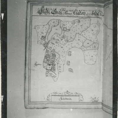 SLM R9-80-8 - Karta, olika delar av Floda socken, av Eric Agner, 1711