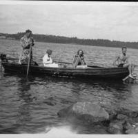 SLM P08-153 - Båtfärd på Hallbosjön, 1934