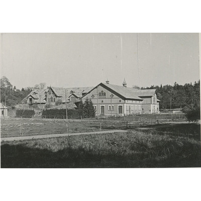 SLM M005844 - Nynäs herrgård, ladugården uppfört i början på 1900-talet