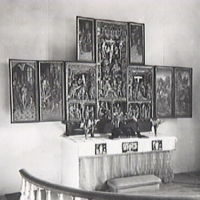 SLM M007877 - Altaret i Frustuna kyrka år 1943