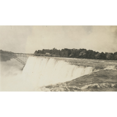 SLM P2022-1214 - Utsikt vid Niagarafallen