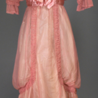 SLM 22287 - Sigrid Segelbergs klänning från omkring 1915