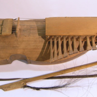 SLM 20519 - Nyckelharpa från Strängnästrakten, sannolikt 1700-talets slut