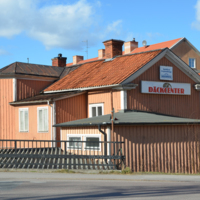SLM D2014-283 - Bostadshuset sett från sydväst, kvarteret Väster tull i Nyköping 2014