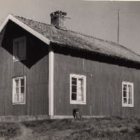SLM M010767 - Backgården, manbyggnad uppförd på 1860-talet.