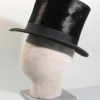 SLM 5923 1 - Hög hatt, har tillhört August Trolle-Löwen