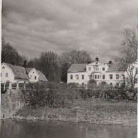 SLM A5-479 - Husby gård år 1945
