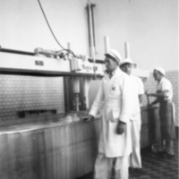 SLM P2013-032 - Sigge Hellberg på Mjölkcentralen år 1948