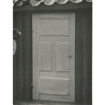 SLM M005206 - Avträdets dörr, Stora Mälby