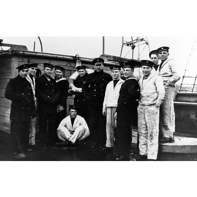 SLM P05-832 - Wadek Sloma och kamrater i polska flottan, Gdynia 1936