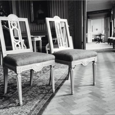 SLM P2015-1404 - Möbler tillverkade på Nyköpings möbelverkstäder omkring 1950.