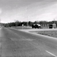 SLM POR53-2641 - Bensinstationen vid Folkets park, foto 1953.