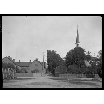 SLM X1550-80 - Mariefreds kyrka och stadshotell