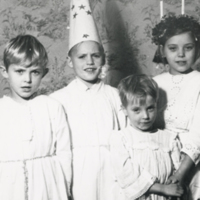 SLM P2013-1887 - Lucia hos familjen Dahlgren 1953