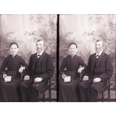 SLM X1153-78 - Porträtt på ett okänt par, 1900